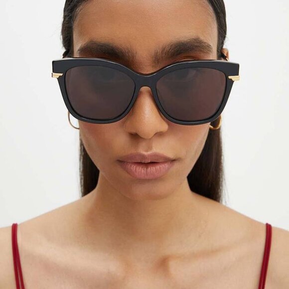 🕶️ New Bottega Veneta BV1296SA 001 Sunglasses - Black Frame, Grey Lenses - Picture 3 of 10